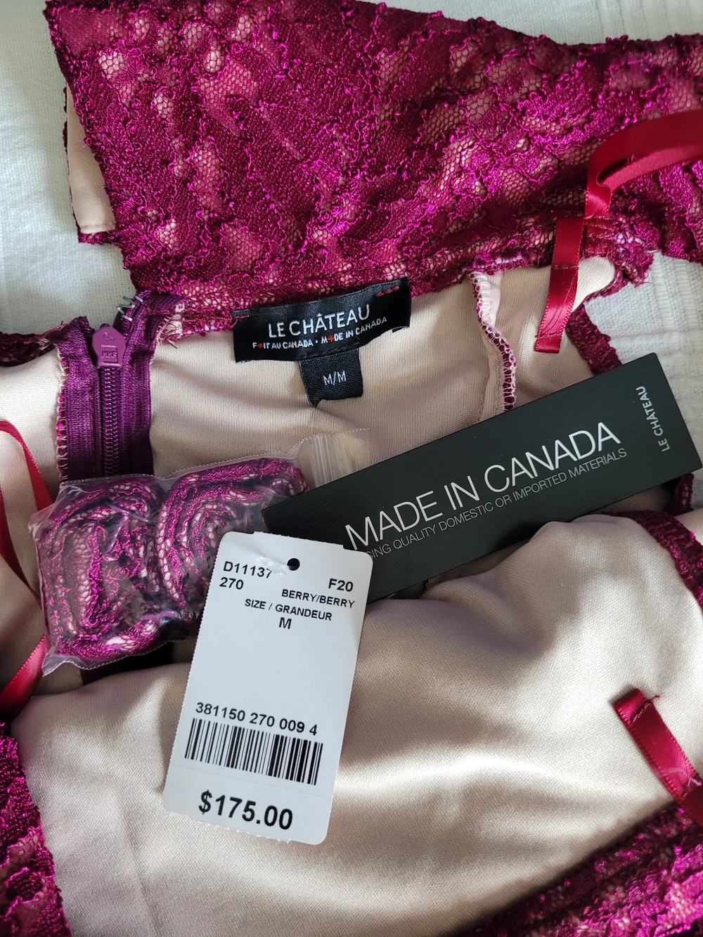 NWT Le Château Berry / Burgundy Off-Shoulder Lace Cocktail Dress Size M - Picture 4 of 16